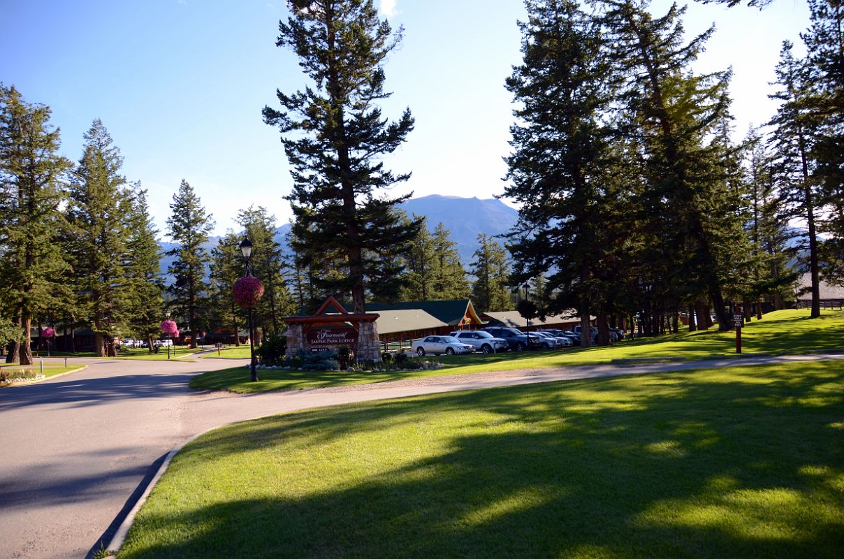 19 Jasper Park Lodge Grounds